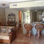 Gulf 3 Bedroom Condo By Fountain Vista