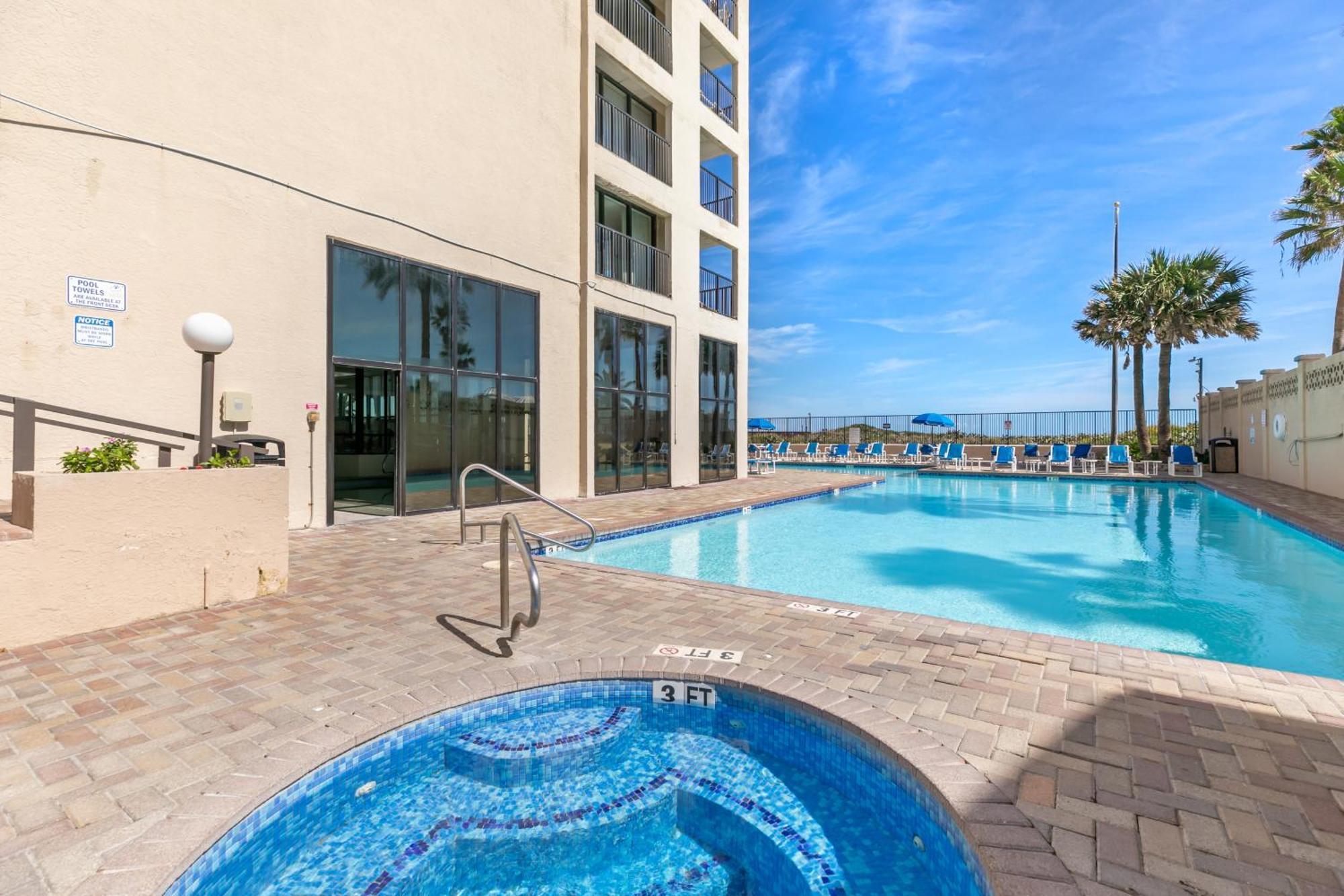 Suntide Iii Apartment