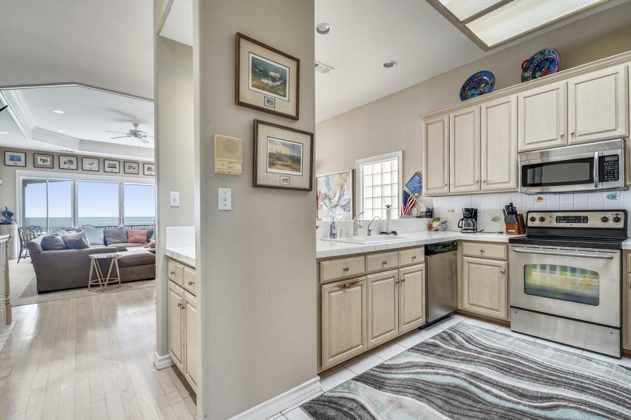 Incredible Views From Oceanfront 3 Bedroom Townhouse Townhouse * South Padre Island