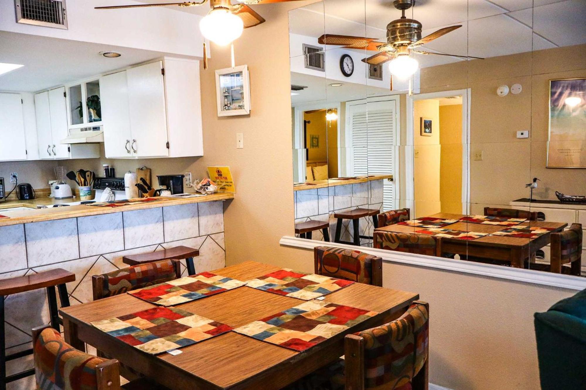 Apartment Surfside Ii 107 South Padre Island