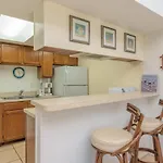 Tiki 208