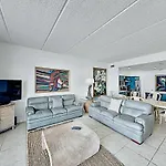 New Listing! Beachfront Penthouse With Pools & Gym Condo