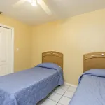 Ground Floor Duplex With Bbq - Blue Siren House