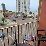 Great Family Condo With Ez Beach Access & Spacex View Gulfview II #604