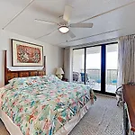 Suntide III Condos V
