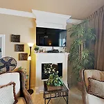 Suntide III Condos II