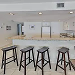 Suntide III Condos IX