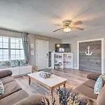 Family-Friendly South Padre Island Escape With Grill