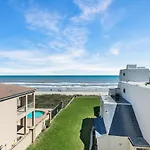 Fully Renovated Beachfront Villa With Picture Perfect Ocean Views