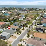 Beautiful Beach Home With Private Pool And Hot Tub