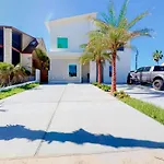Dolphin Paradise Unit B