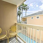 South Padre Island Getaway - Newly Renovated!