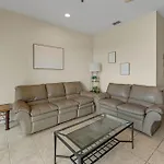 Island Paradise - Ocean View And Pool Access
