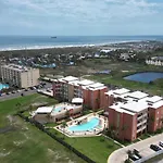 La Isla F102 Condo