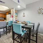 South Padre Island Gulf Getaway With Pool Condo