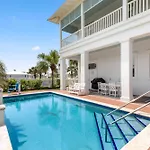 Kiskadee - Private Beachhouse Wih Pool Home