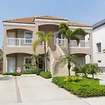 Dom\'S Beach Retreat