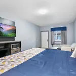 El Delfin Lodge