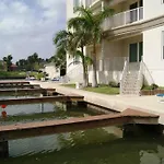 Las Marinas 106 Channelfront Boatslip Waterview