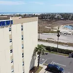 Beach Access Condo With Pool, Hot Tub Area & Bbq - Gulfview I - Unit 213
