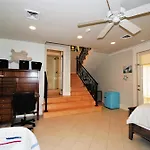 Sea Hawk - Private Beach House With Pool & Hot Tub Home
