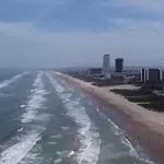 2-Level Beachfront Luxury - Sunchase IV - 326