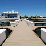 Lucky Turtle - Private Marina Front Home With Pool Home