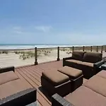 Solare Tower Paradise By The Sea