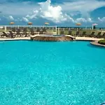 Bahiamar Relaxing Oasis By The Sea