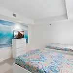 Bahia Mar-Solare Tower, Beachfront Resort With Two Pools