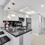 Spectacular 2 Bed 2 Bath Beach Front Beauty At Aquarius