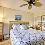 South Padre Island Condo - Walk To Beaches!