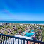 Isla Grand Beach Resort