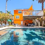 Sunny South Padre Home - Steps To The Beach!