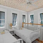 Avalon - Townhouse At The Shores Home