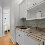 Avalon - Townhouse At The Shores Home