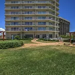 Aquarius Condominiums