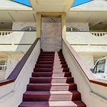 Beverly Condos #0003