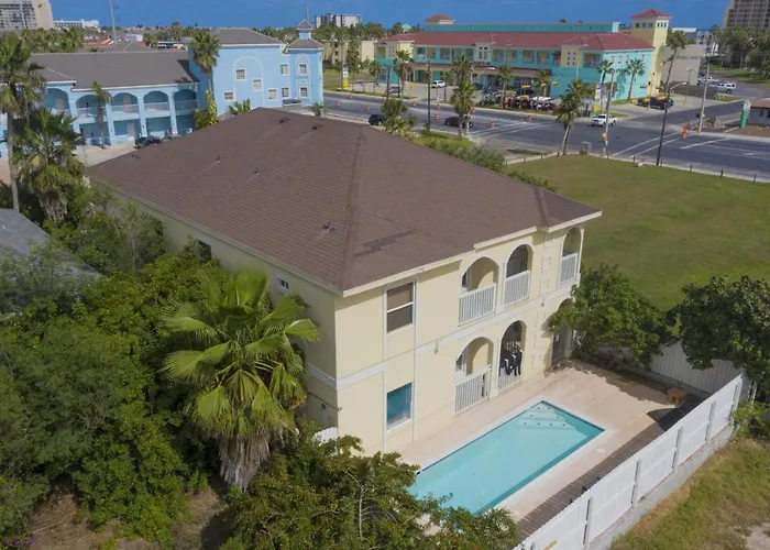Ground Floor Condo With Pool Unit A - Island Morning Sun 1