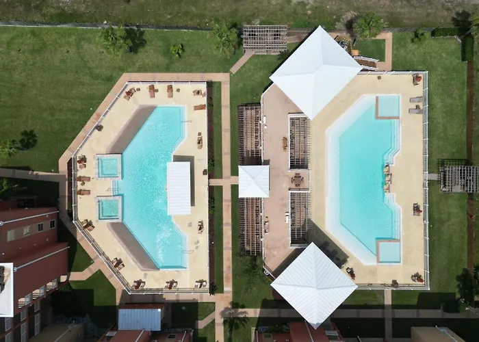 La Isla F102 Condo