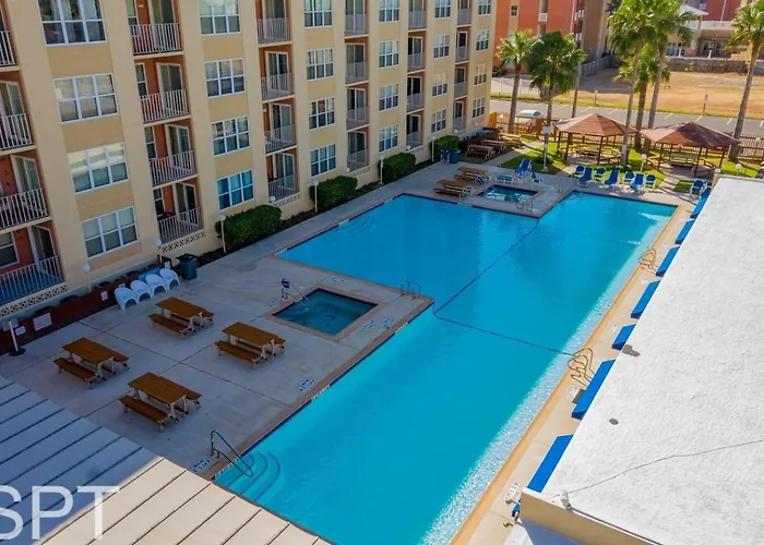 Beach Access Condo With Pool, Hot Tub Area & Bbq - Gulfview I - Unit 213