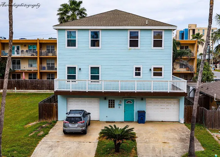 126 E Pike Condo