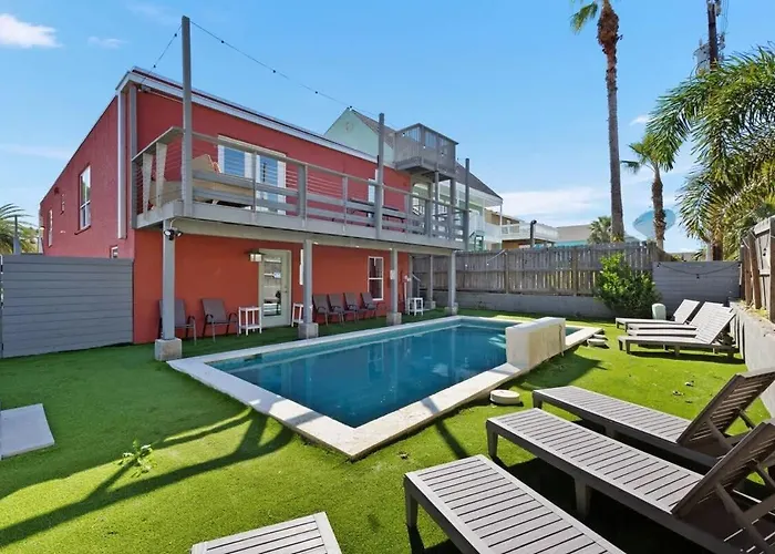 Beach Paradise Getaway In South Padre Island