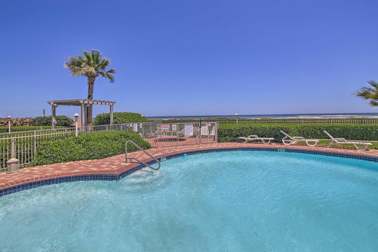 Sunny Oceanfront On Apartment