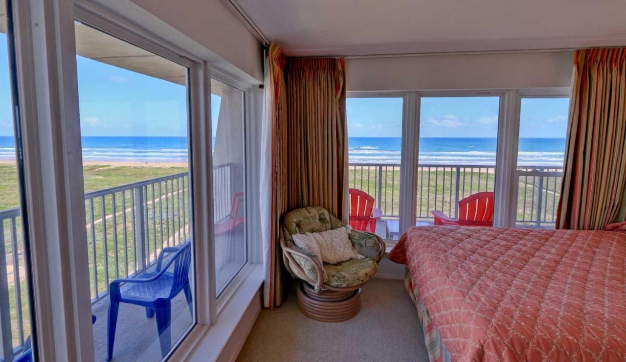 Edgewater 507 Apartment