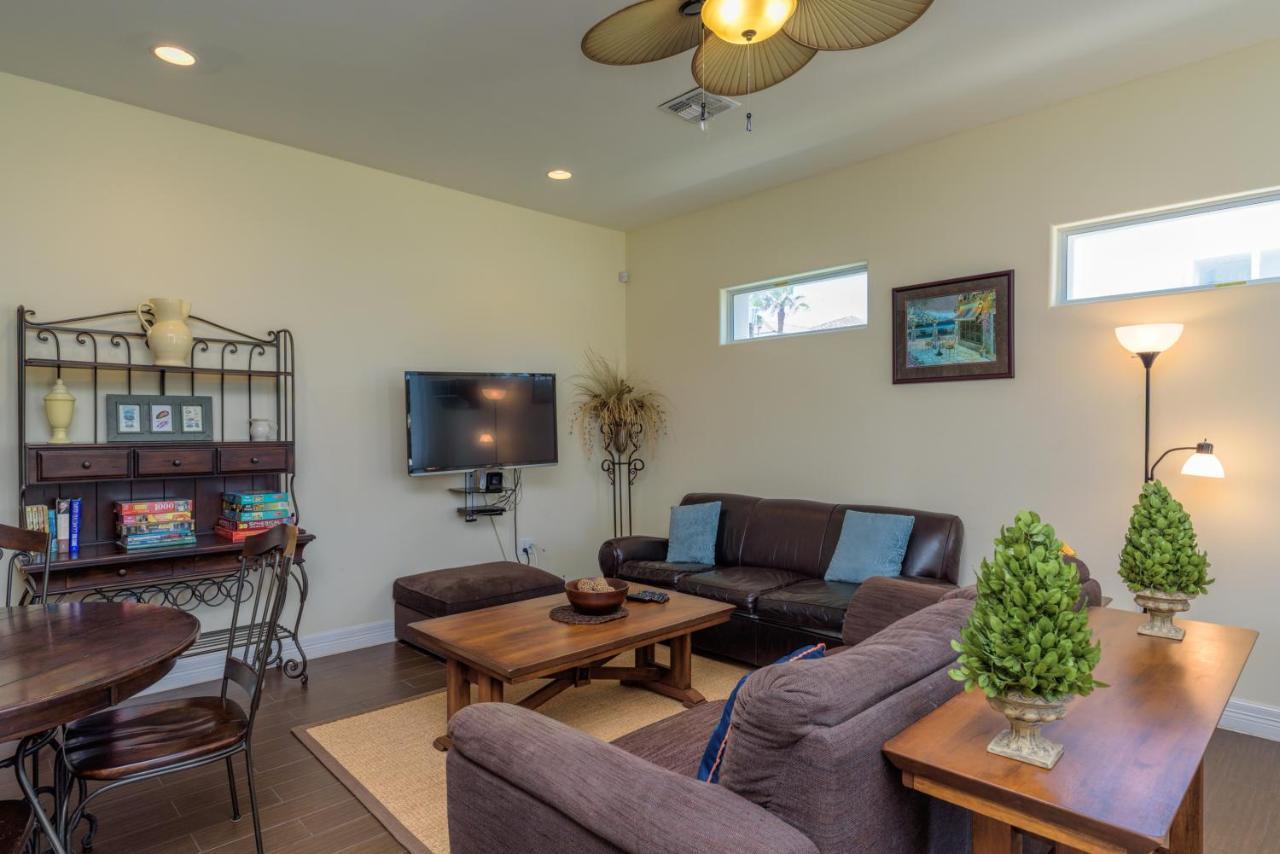 Apartment Capricorn - 2 Bedroom Short Walk To The Beach *