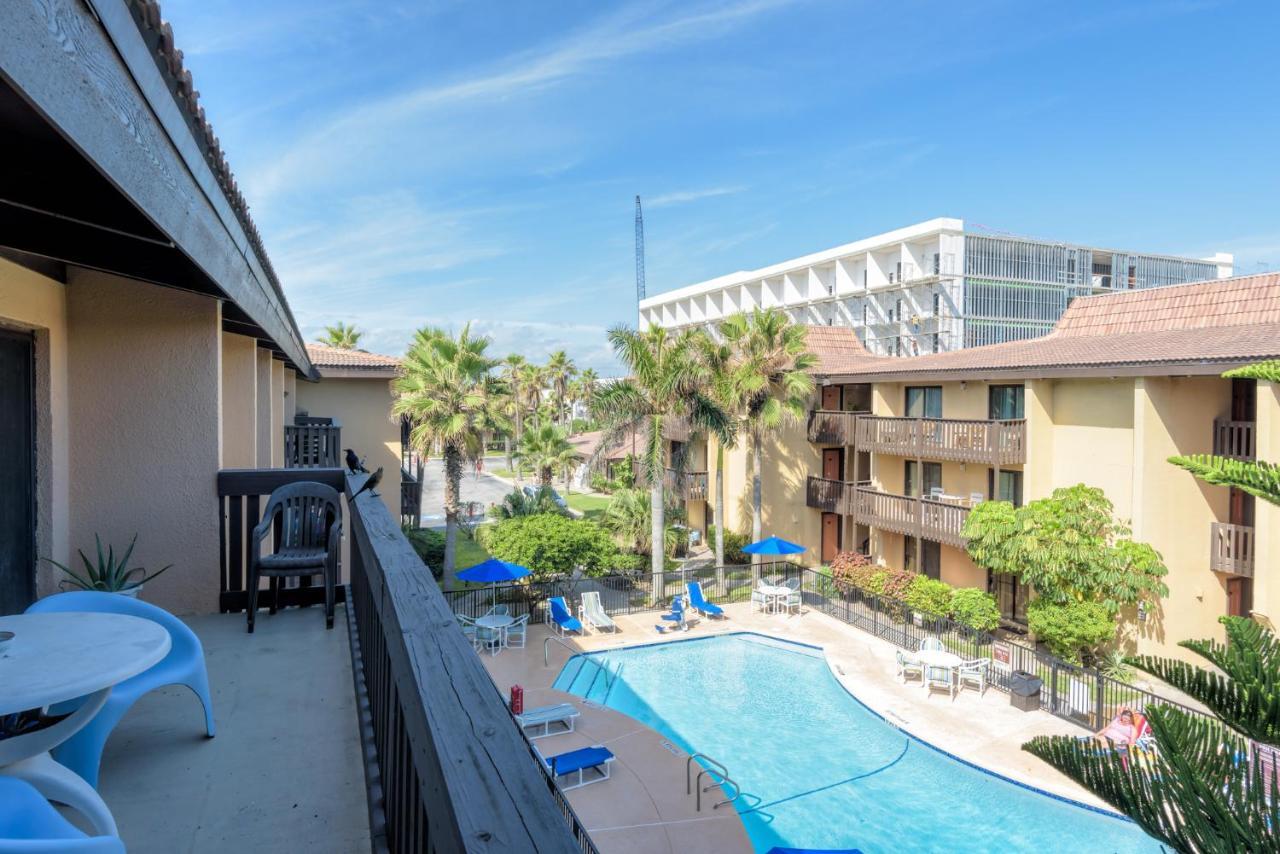 Tiki 337 * South Padre Island