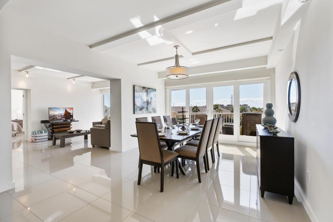 Holiday home Perfect Condo, For Everyone! Beachfront *