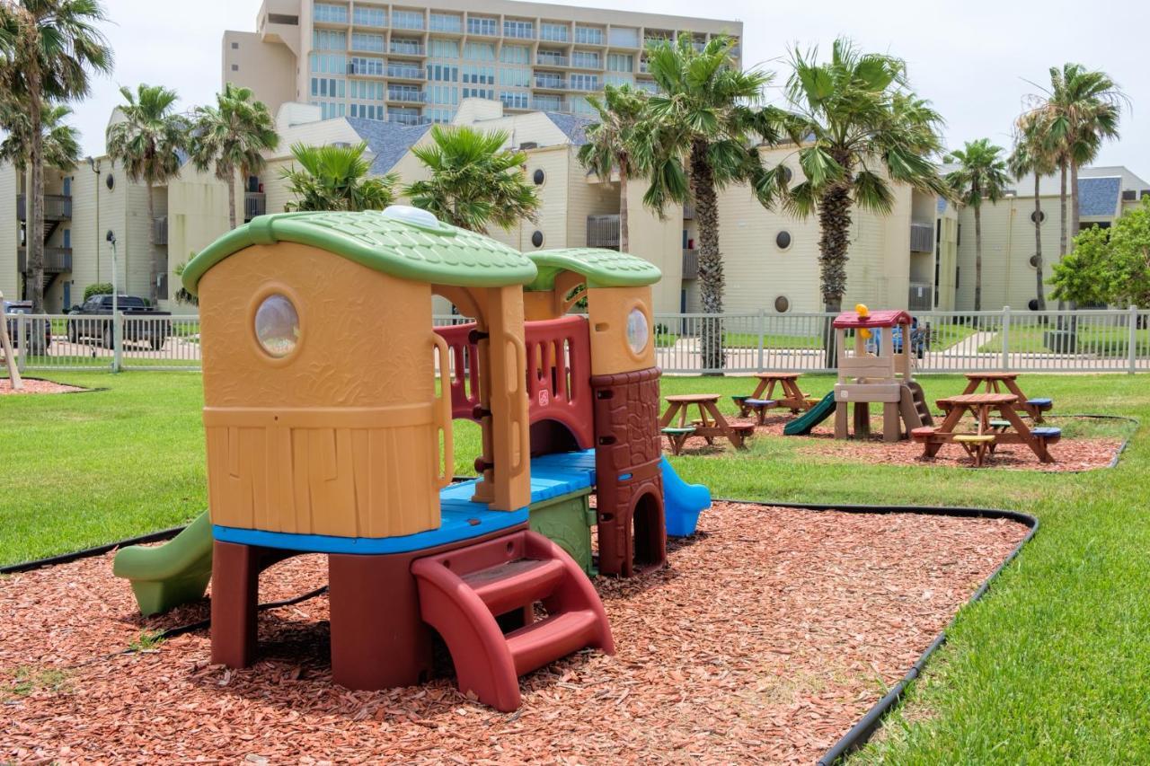 Holiday home Perfect Condo, For Everyone! Beachfront *