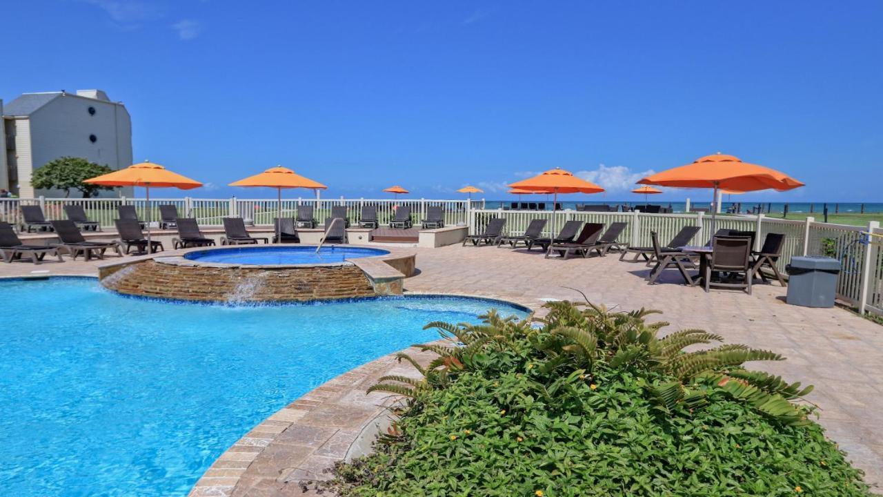 Breathtaking Bay View, Beachfront Resort, Family Friendly, Shared Pools Apartment South Padre Island